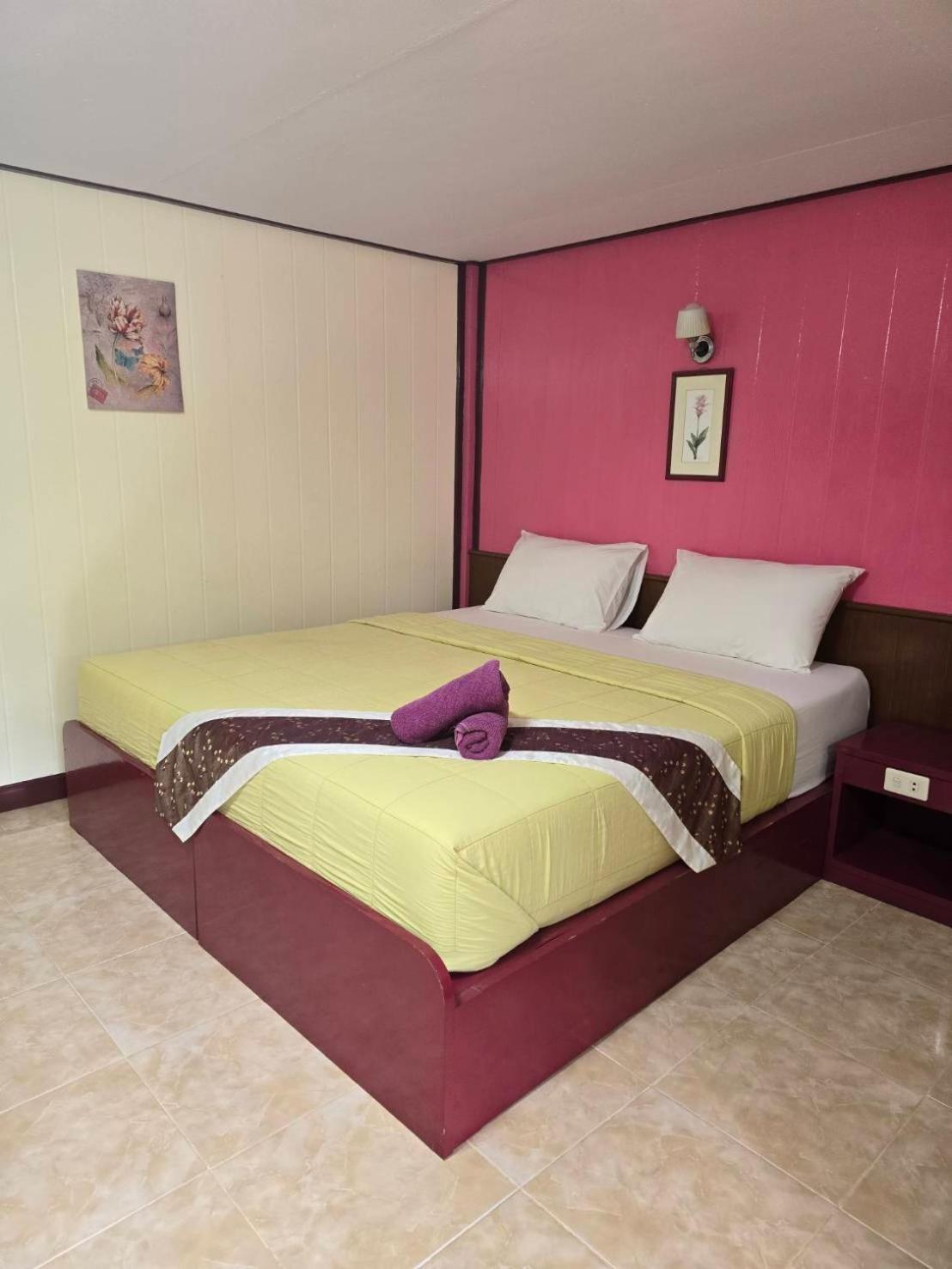 Haad Somboon House Ξενοδοχείο Bang Saphan Εξωτερικό φωτογραφία